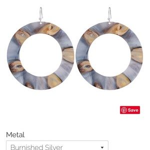 Sheila Fajl Extra Large Shawn,  Burnished Silver